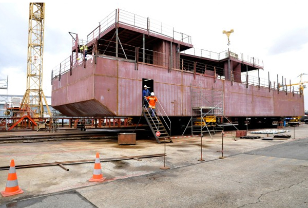 green design, eco design, sustainable design, Encore Heureux, repurposed barge, floating building, floating theater, Guinguette Pirate, Paris, Seine, cultural center Paris