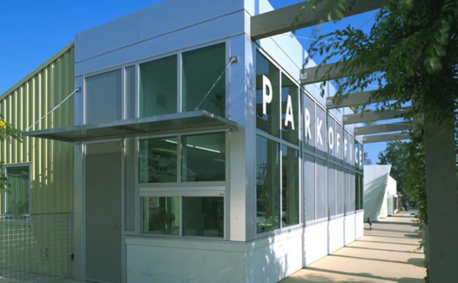 Plummer Park Community Center, green design, eco design, sustainable design, Koning Eizenberg, courtyard, Los Angeles