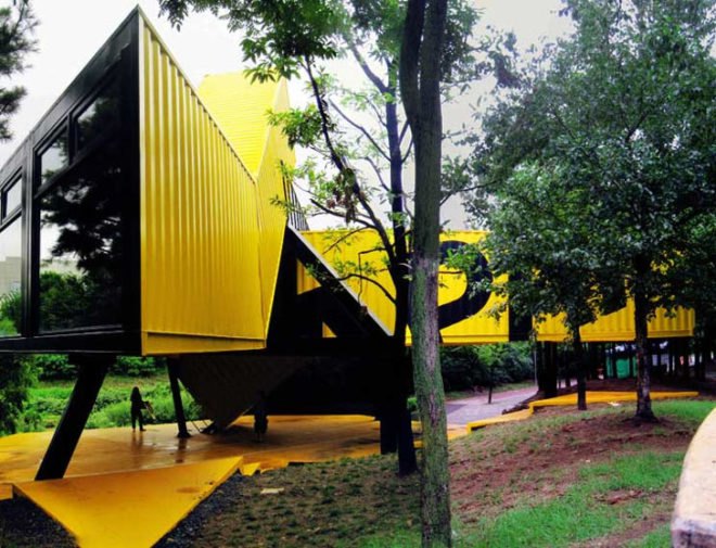 eco school, eco-classroom, environmental school, green art school, green back to school, green classroom, green roof school, green school, greenest school, LOK-EK, prefab school, Project Frog, rammed earth school, shipping container school