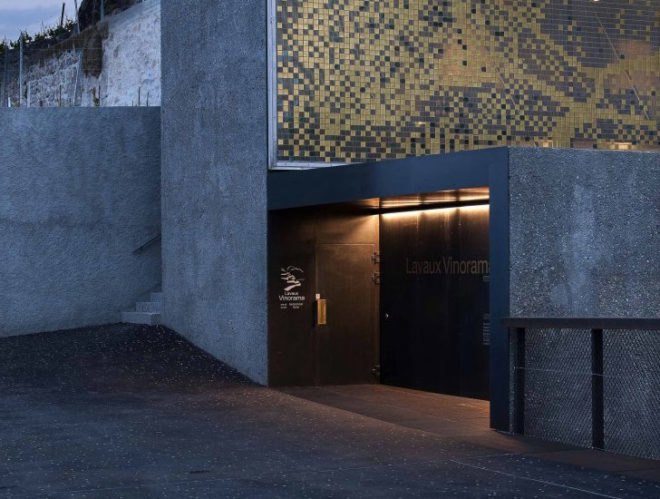 eco wine tasting,green wine tasting, local materials, Lake Geneva wine tasting, pixilated facade, Lavaux wine tasting, Wine tasting room, Daniel Schlaepfer, metal skin, Fournier-maccagnan Architecture