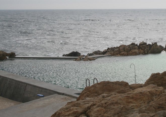 seaside pool, public pool design, green pool design, environmental pool, kids pool, natural pool sit,portugal green building, classic green building, eco pool, eco pool design, natural pool, site specific design,