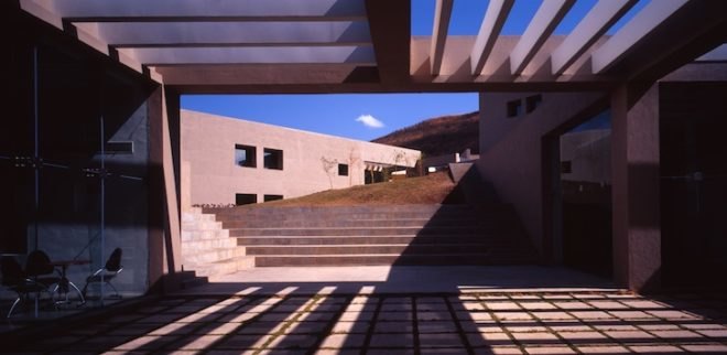 natural materials, recycled materials, rainwater harvesting, sustainable design, green design, eco-design, Lupin Research Center, Malik Architecture, India, terra cotta, daylighting, passive cooling, passive heating, energy efficiency