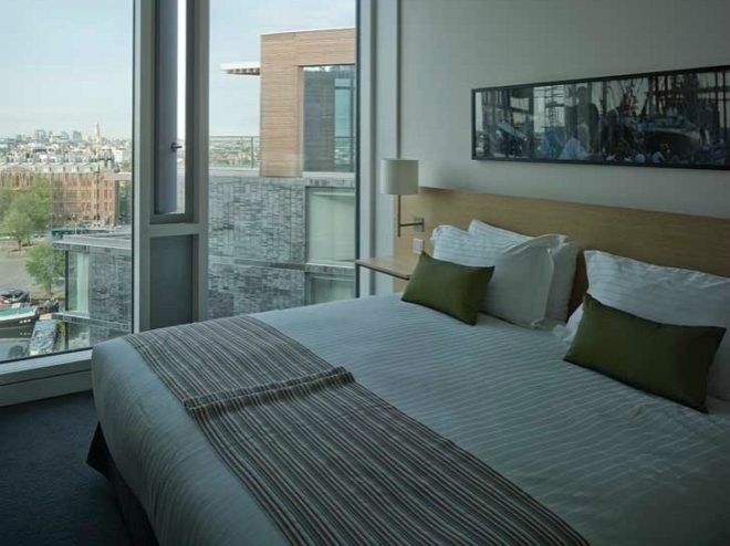 Mint Hotel Amsterdam, Bennetts Associates, eco hotel, green hotel, green roof, amsterdam, mint hotel,