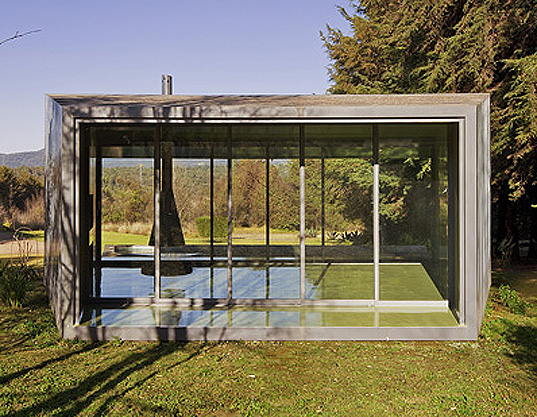 green design, eco design, sustainable design, Parque Humano, Glass Pavilion, Mexico, Mexican Architecture, Valle de Bravo, forest shelter,