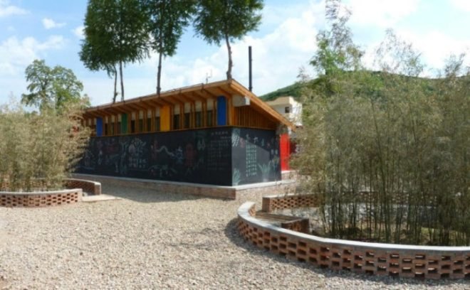 Shanmen Split Bathhouse, BaO Architects, bathhouse, china, solar hot water, wastewater filtration, humanitarian design