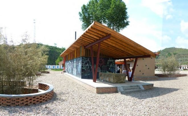 Shanmen Split Bathhouse, BaO Architects, bathhouse, china, solar hot water, wastewater filtration, humanitarian design