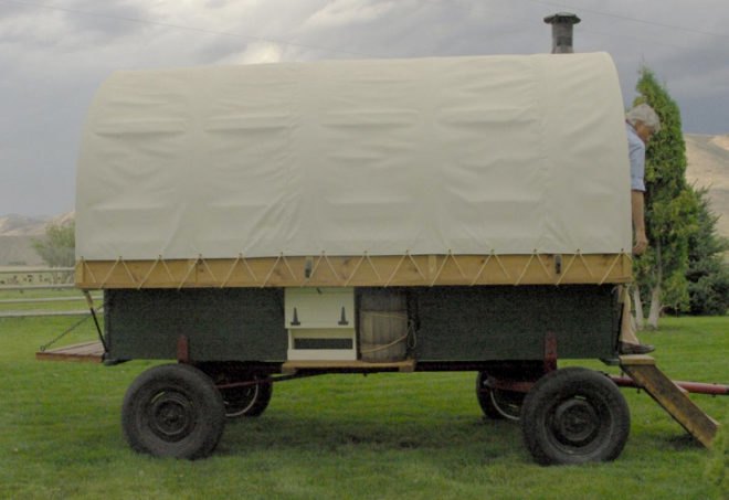 sheep wagon, mobile home, mobile house, pop up trailer, trailer, green trailer, sustainable trailer, sustainable mobile home, eco mobile home, traditional mobile home, green sheep wagon, unique living spaces, interesting living spaces, mobile living spaces