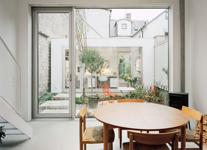 daylighting, natural lighting, rooftop courtyard, green design, sustainable design, Sweden, insulated glass, Landskrona, townhouse, small fooprint, eco design, sustainable design, green design, Elding Oscarson