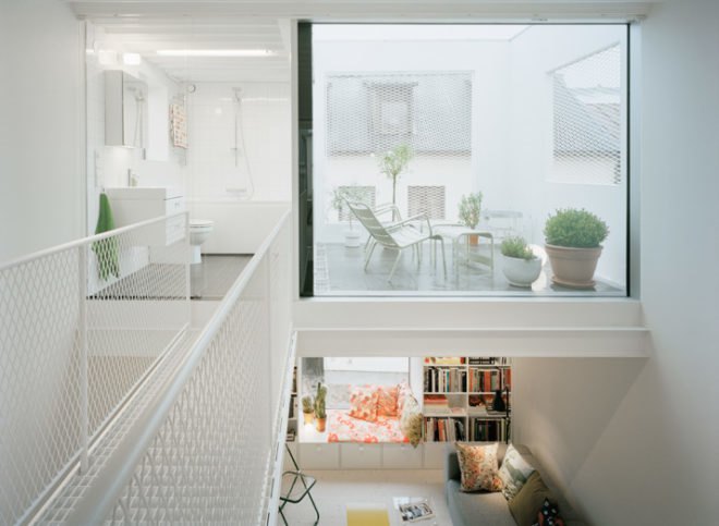 daylighting, natural lighting, rooftop courtyard, green design, sustainable design, Sweden, insulated glass, Landskrona, townhouse, small fooprint, eco design, sustainable design, green design, Elding Oscarson