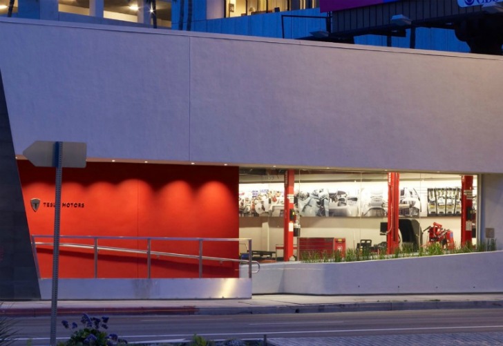 Tesla LA Showroom, CCS Architecture, tesla, electric vehicles, green renovation, tesla showroom, tesla motors