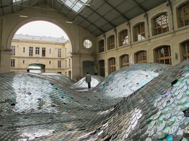 WasteLandscape, Elise Morin, Clémence Eliard, CDs, art, eco art, paris, discarded CDs