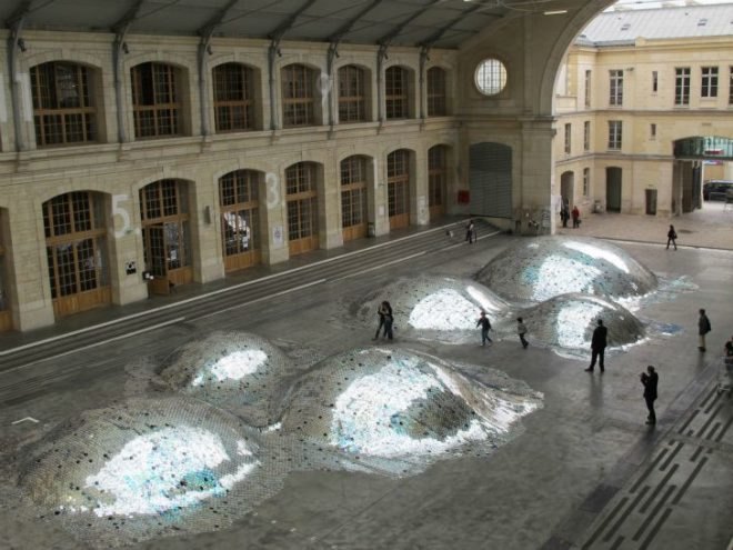 WasteLandscape, Elise Morin, Clémence Eliard, CDs, art, eco art, paris, discarded CDs