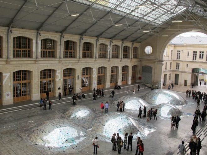 WasteLandscape, Elise Morin, Clémence Eliard, CDs, art, eco art, paris, discarded CDs