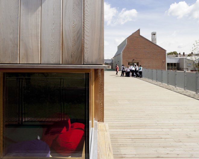 green design, eco design, sustainable design, Sarah Wigglesworth Architects, Sandal Magna Community School, Wakefield, UK, Rainwater collection system, reclaimed materials, recycled materials, sustainable timber, natural ventilation, carbon efficient school