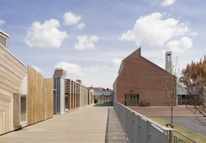 green design, eco design, sustainable design, Sarah Wigglesworth Architects, Sandal Magna Community School, Wakefield, UK, Rainwater collection system, reclaimed materials, recycled materials, sustainable timber, natural ventilation, carbon efficient school