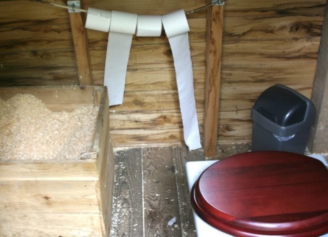 compost toilet, green roof, solar panel, green design, sustainable design, Tabitha Pope, Recycled Venues, Crafted Space, Jenny Hall, Graig Wen, Wales, Woodland Design Lab, natural materials, compost, vegetarian meals, recycled materials, reusable materials, art, architecture