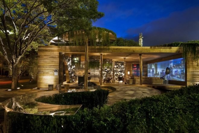 Brazil, Loft, eco-friendly, eco-design, green design, sustainable design, eco architecture, Fernanda Marques, eco-loft, LED lighting, natural lighting, low carbon footprint, natural materials, green materials, recycled materials, Sao Paulo