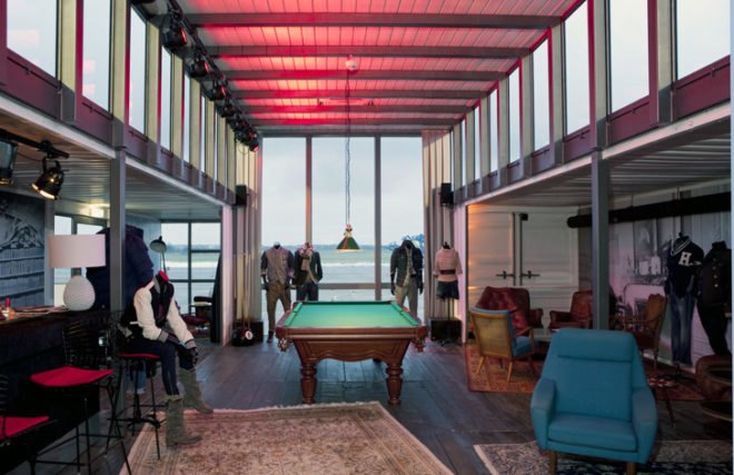 bread and butter,shipping container, shipping container architecture, cargotecture, two times twenty feet, shipping container store, tommy hilfiger, hilfiger, tommy hilfiger shipping container, eco design, green design, sustainable design, green architecture, eco architecture