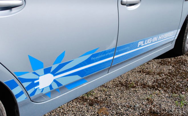 2011 Prius Plug-in Hybrid, plug-in Prius, Prius hybrid, plug-in hybrid, test drive, Laura K. Cowan, Transportation Editor, Inhabitat test drive, green automotive design, green transportation, alternative transportation, electric hybrid, Chevy Volt