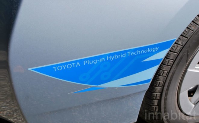 2011 Prius Plug-in Hybrid, plug-in Prius, Prius hybrid, plug-in hybrid, test drive, Laura K. Cowan, Transportation Editor, Inhabitat test drive, green automotive design, green transportation, alternative transportation, electric hybrid, Chevy Volt