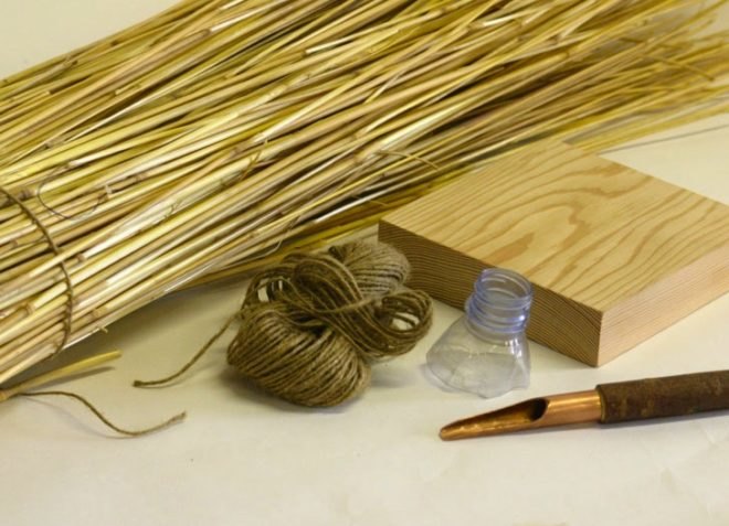 natural materials, green materials, bee-keeping, London, Tom Back, Thumb Designs, green design, sustainable design, eco-design, traditional weaving techniques