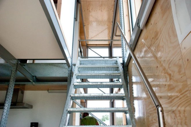 Solar Decathlon; green design; energy efficient; green building; recycled materials; eco design; self sufficient; self sustaining; renewable energy; Team Belgium; E-Cube; sustainable design