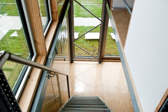 Solar Decathlon; green design; energy efficient; green building; recycled materials; eco design; self sufficient; self sustaining; renewable energy; Team Belgium; E-Cube; sustainable design
