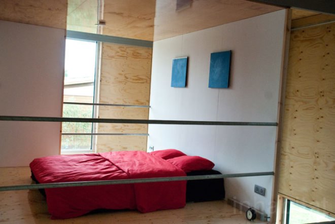 Solar Decathlon; green design; energy efficient; green building; recycled materials; eco design; self sufficient; self sustaining; renewable energy; Team Belgium; E-Cube; sustainable design