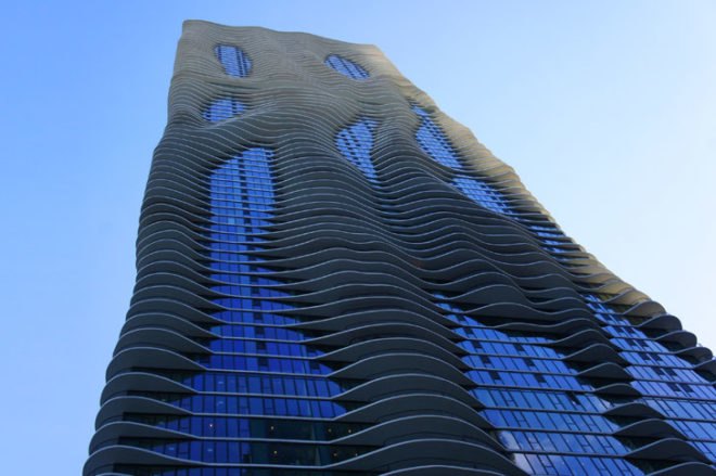 Jeanne Gang, studio gang architecture, green skyscraper, green tower, aqua tower, aqua skyscraper, chicago architecture, chicago design, chicago the loop, the loop, the loop architecture, green skyscraper, eco skyscraper, roof gardens