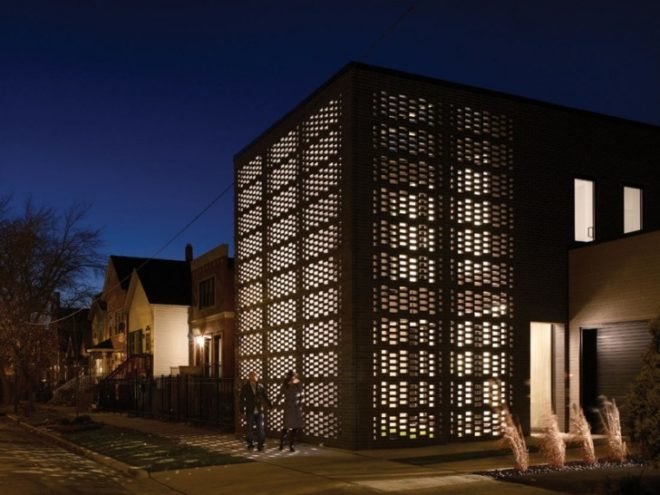 Chicago horse stable, Reused building, Chicago Studio Gang House,contemporary brick house, Chicago modern house. Chicago green home,studio gang architects, Brick eco facade,