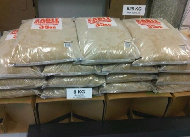 Cardboard, cardboard bed, disaster relief, humanitarian design, LeafBed, Leaf Supply