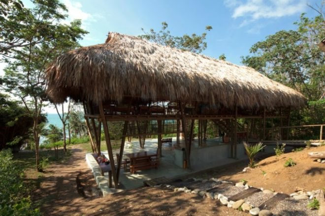 Casa Rio Cedro, Plan B Arquitectura, open air, natural ventilation, palapa, colombia