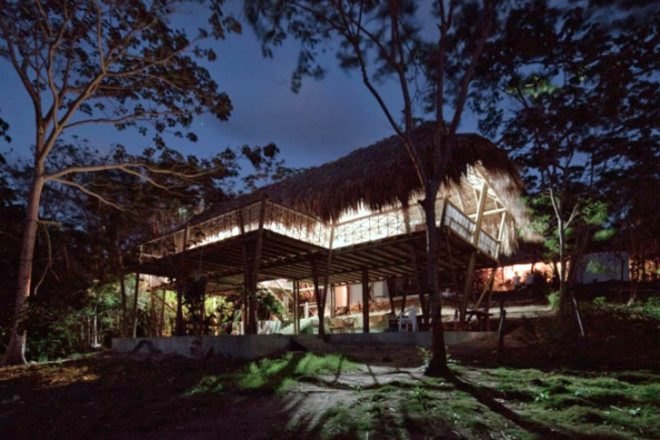 Casa Rio Cedro, Plan B Arquitectura, open air, natural ventilation, palapa, colombia
