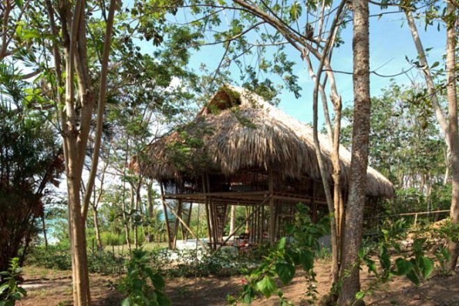Casa Rio Cedro, Plan B Arquitectura, open air, natural ventilation, palapa, colombia