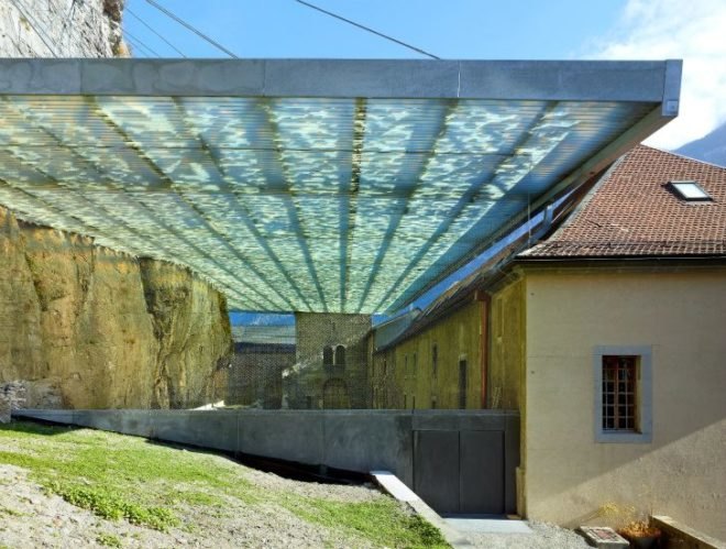 Couverture Ruine Archeologique, Savioz Fabrizzi Architectes, st. maurice abbey, disaster proof design, daylighting, floating roof, archaeology site