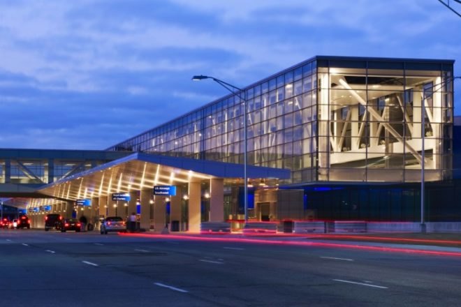 Detroit Metro Airport, Gensler, detroit metropolitan wayne county airport, eco airport, detroit, airport, green design