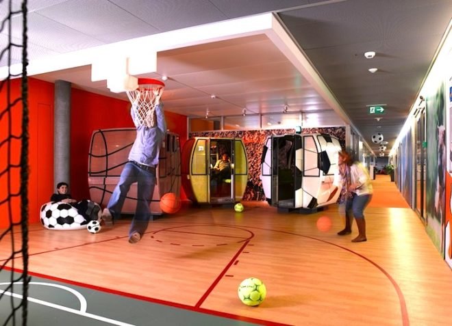 Google, Zurich, Zooglers, Adaptive Reuse, renovation, daylight, glass-partitioning, eco design, sustainable design, green design, collaborative space, green space, daylighting