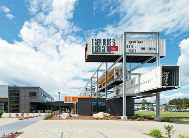 Genussregal, BWM Architekten und Partner, cargotecture, shipping containers, austria, local food, wine shop, sustainable food
