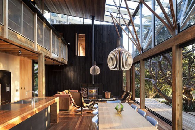 green design, eco design, sustainable design, beach house, herbst Architecture, Pohutukawa trees, New Zealand, Auckland, tree house, glass curtain