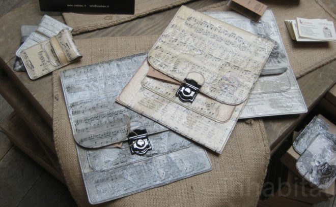 Sustainable Materials,Recycled Materials,Green Materials,Green Lighting,green Interiors,DIY,Eco Textiles,corrugated recycled paper,Art,Accessories and Fashion,london design festival,ecopink,women design,recycled cardboard,recycled bags