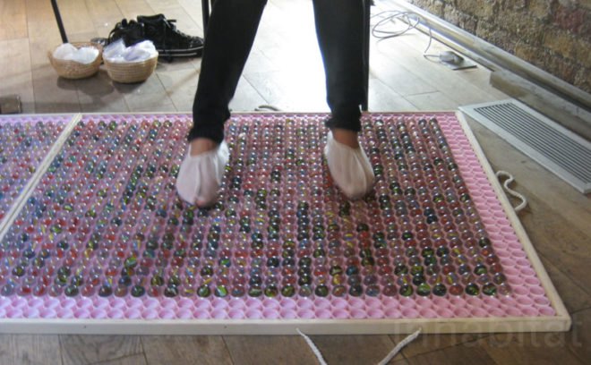 Sustainable Materials,Recycled Materials,Green Materials,Green Lighting,green Interiors,DIY,Eco Textiles,corrugated recycled paper,Art,Accessories and Fashion,london design festival,ecopink,women design,recycled cardboard,recycled bags
