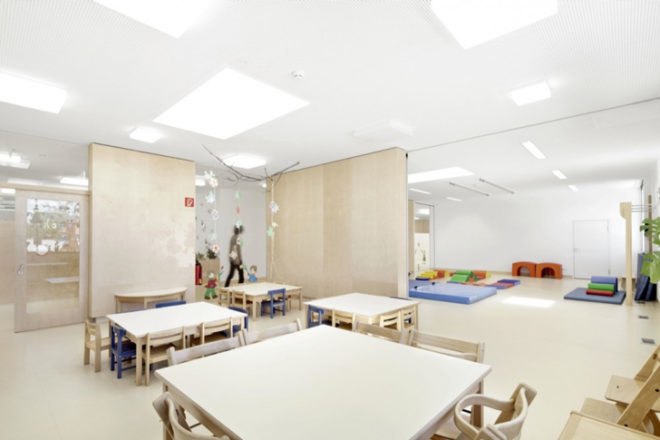 green building, green design, eco building, eco design, Europe green school,eco green school, green kindergarten design,Austrian green kindergarten, eco school, green school, daylighting in school, classroom skylight, open school floor plan, earth tube,