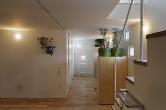 Takeshi Hosaka Architects, tiny house, contemporary Japanese home design,Japanese home addition, Japan eco design, skylights, building design for deaf, pixelated, green design, mini house, Japan green house, Tokyo green house, eco home, eco home design, green addition,