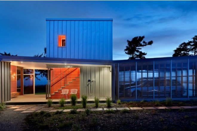 Roundy Residence, Miller Hull Partnership, green home, solar hot water, solar passive design