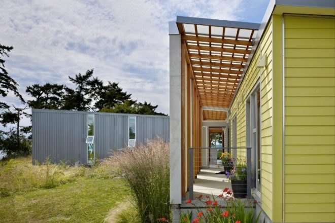 Roundy Residence, Miller Hull Partnership, green home, solar hot water, solar passive design