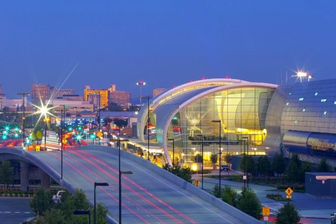 San Jose Terminal B, Fentress Architects, airport, green renovation, san jose, leed silver, energy efficient design