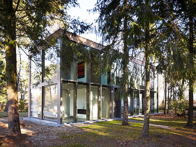 green design, eco design, sustainable design, green roof, Minimumhouse, Scheidt Kasprusch, forest retreat, Berlin