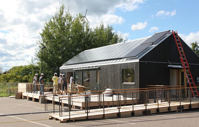 green design, eco design, sustainable design, Solar Decathlon, Washington D.C., off the grid, photovoltaic roof, solar energy, renewable resources, , Middlebury College, New England, Self-Reliance, gabled roof, photovoltaic array, solar heat gain, New England Farmhouse, green wall, living wall