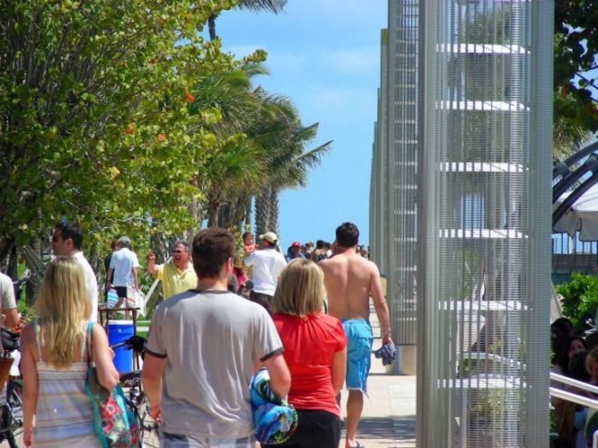 South Pointe Park, Hargreaves Associates, urban green space, hurricane resistant, park, south beach, florida