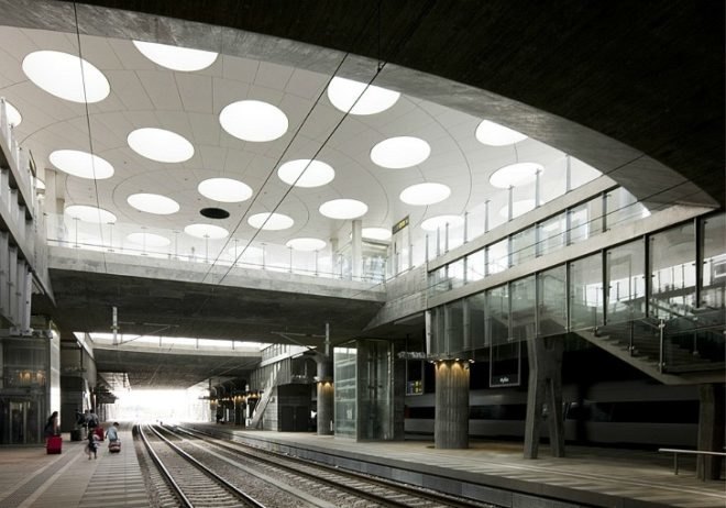 Station Hyllie, Metro Arkitekter, train station, malmo, daylighting, ufo, sweden